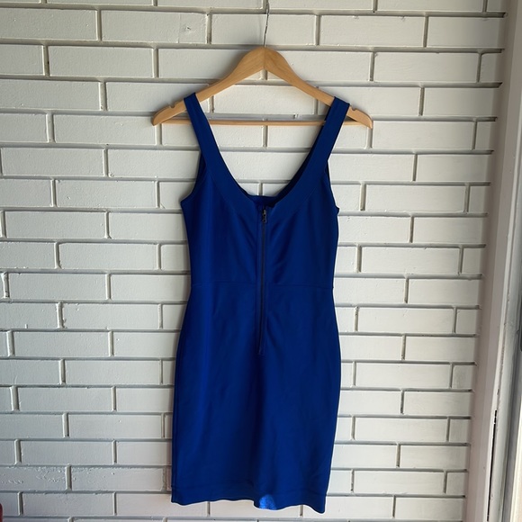 BCBG | Blue Dress - Picture 4 of 7